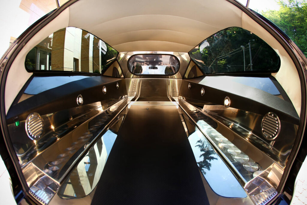 Przewozy zmarłych w Warszawie Bródnie